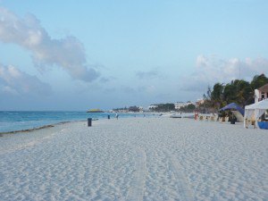 Walk-the-beach-for-miles-1024x768-300x225